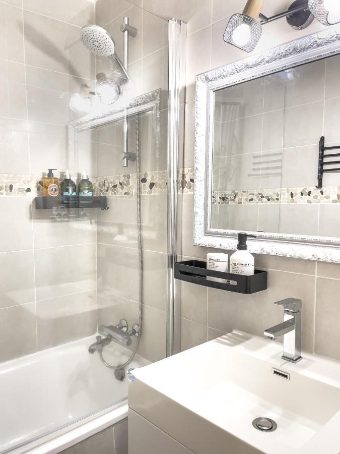 Appartement Lumineux 1 Chambre Hypercentre Place St Jean Valence  Exterior foto